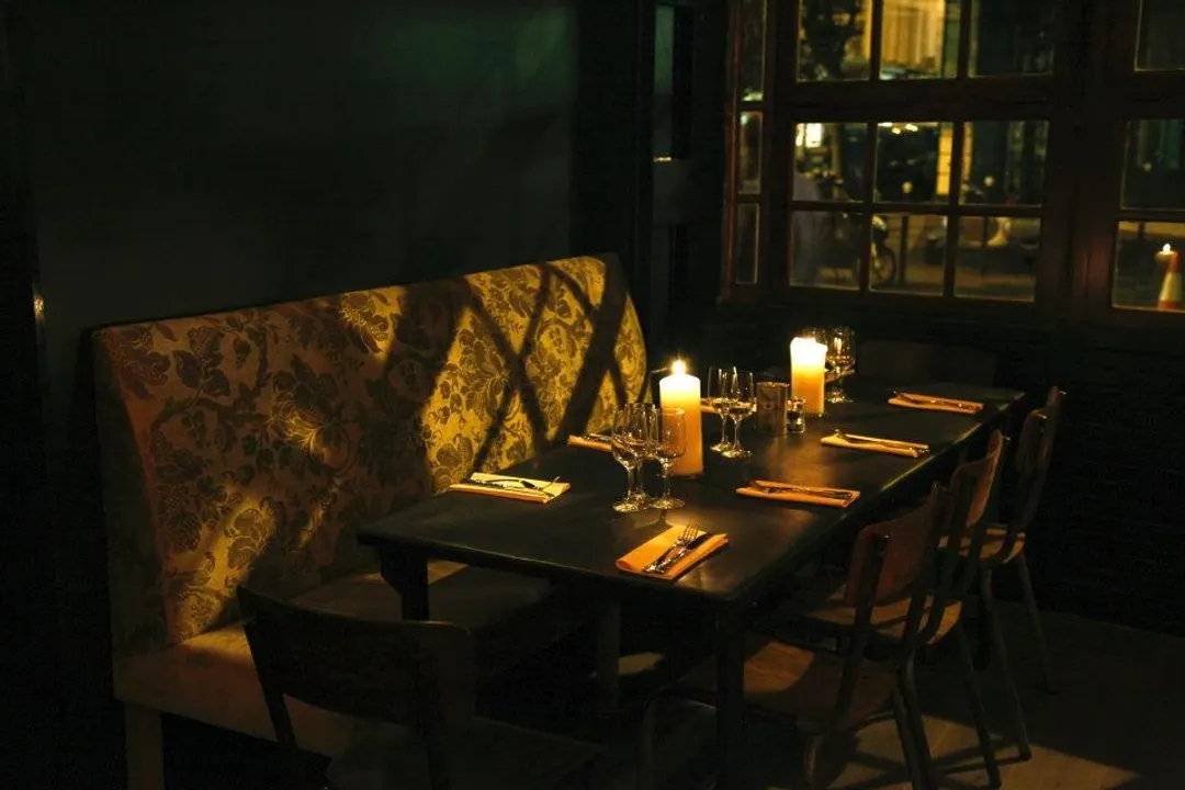 Chez Moustache Restaurant Bar Paris