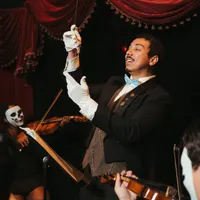 Andrés