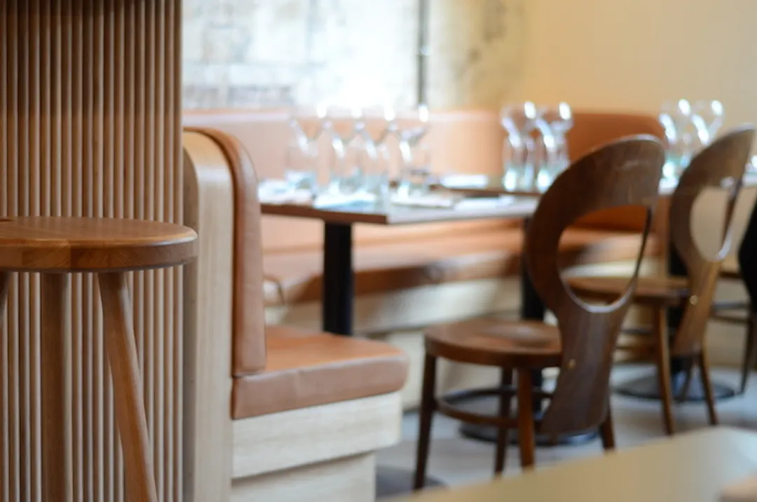 Le 52 Faubourg Saint Denis Restaurant Paris