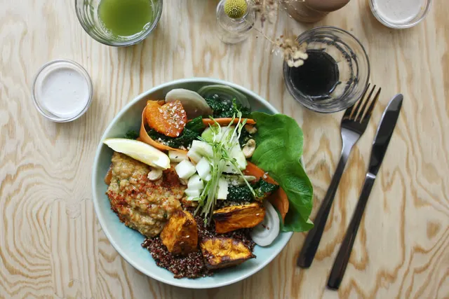 Otium, bar à jus et cantine végétarienne du 9ème