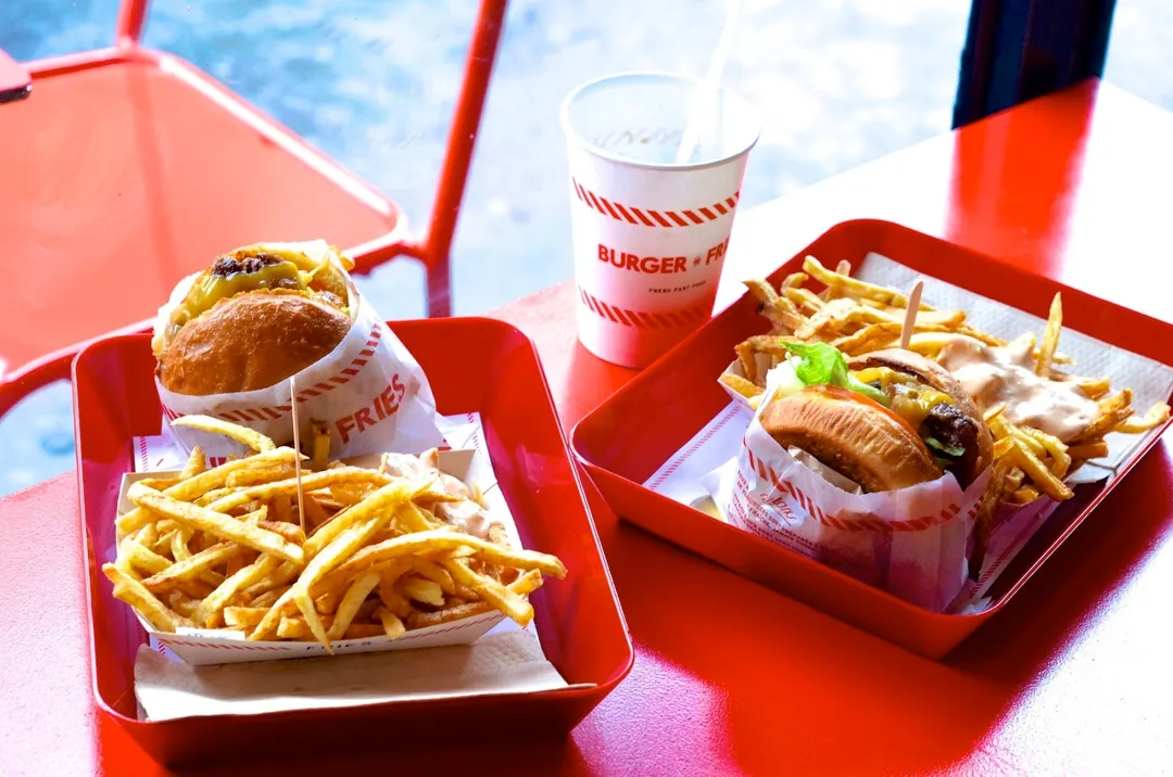 Burger and Fries Restaurant Paris