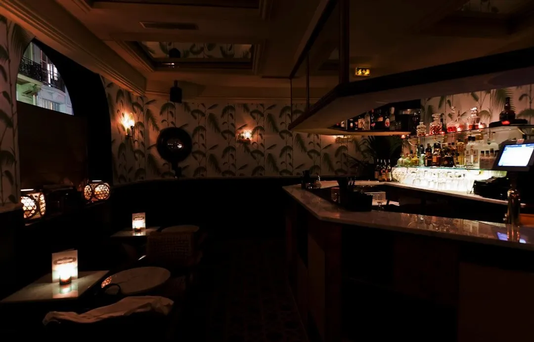 Le Schmuck Bar Paris