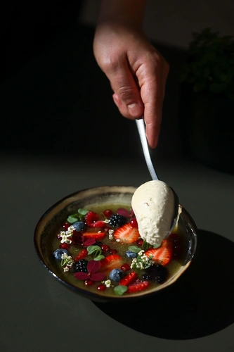 Les Petites Mains Restaurant Paris