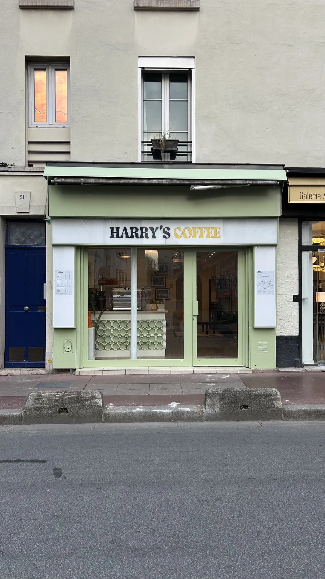 Harry’s Coffee Restaurant Shop Saint-Ouen-sur-Seine