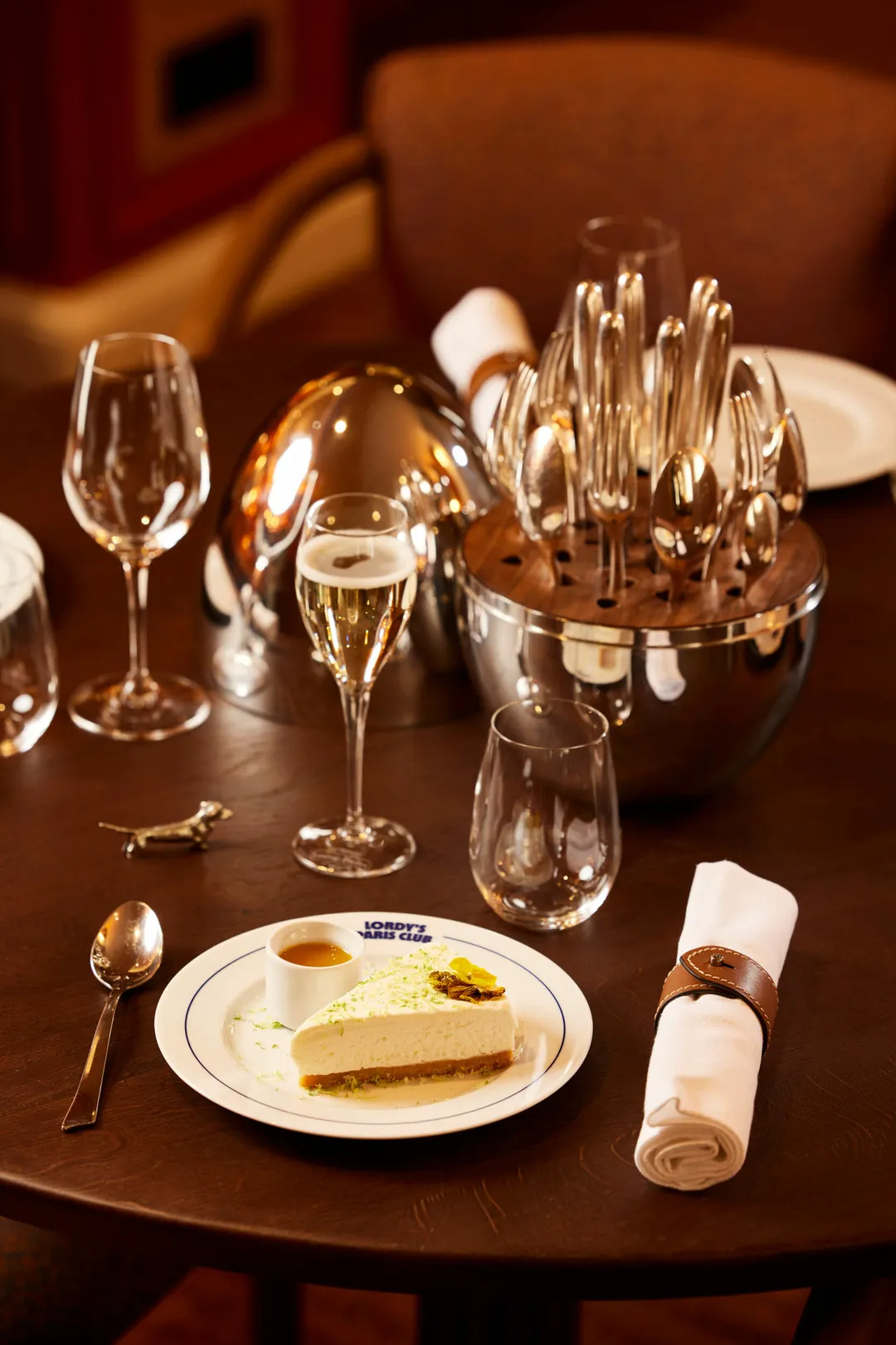 Lordy's Paris Club Restaurant Paris