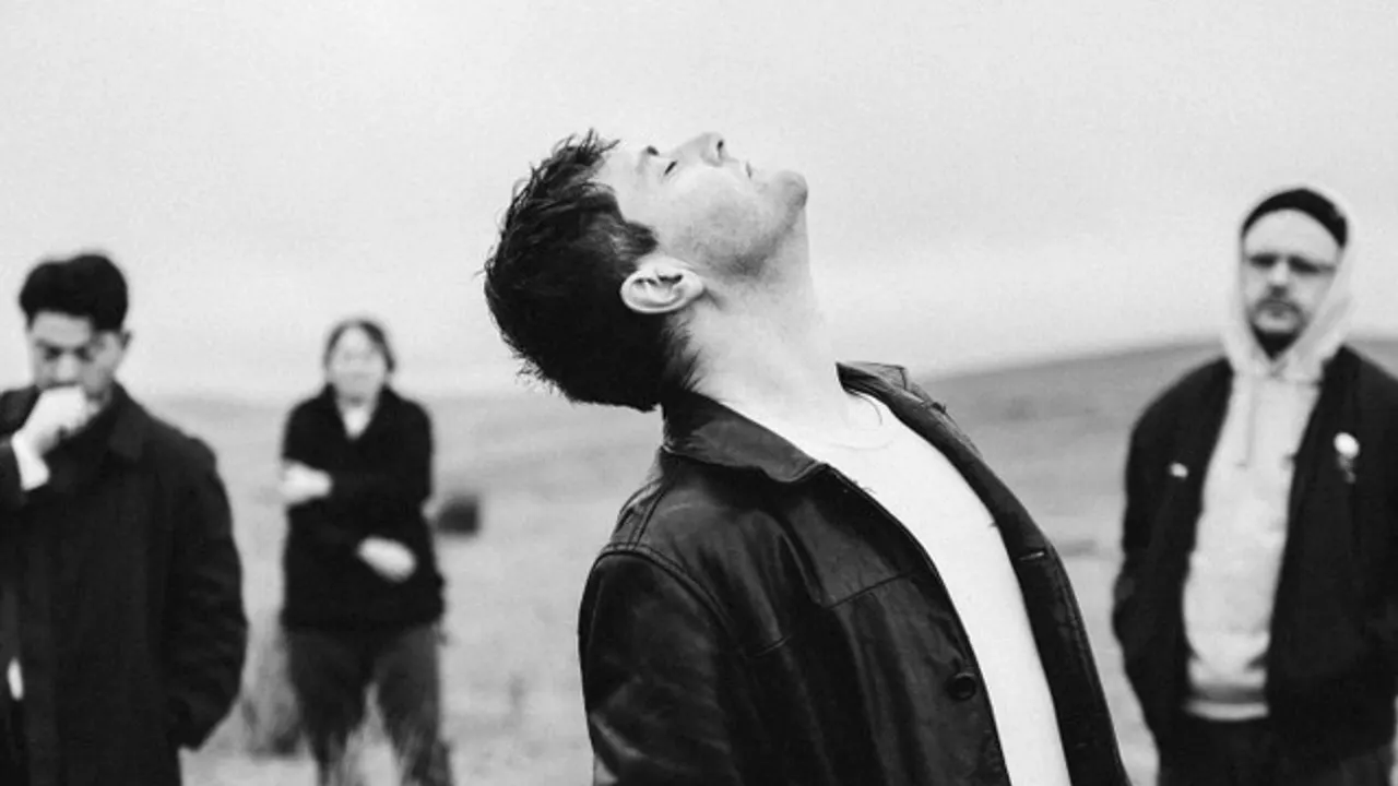 Life: Album Show