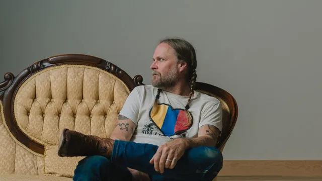 Hiss Golden Messenger