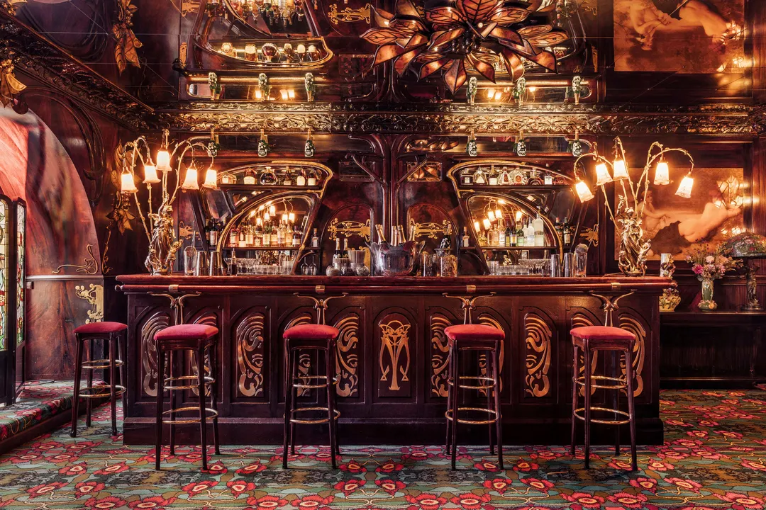 Maxim's Restaurant Bar Paris