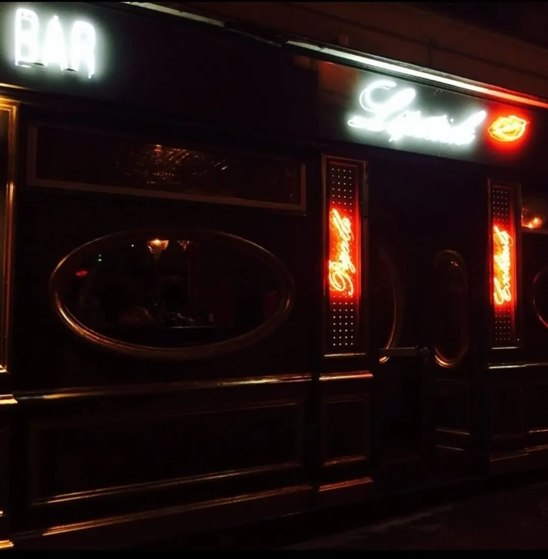 Lipstick Bar Paris