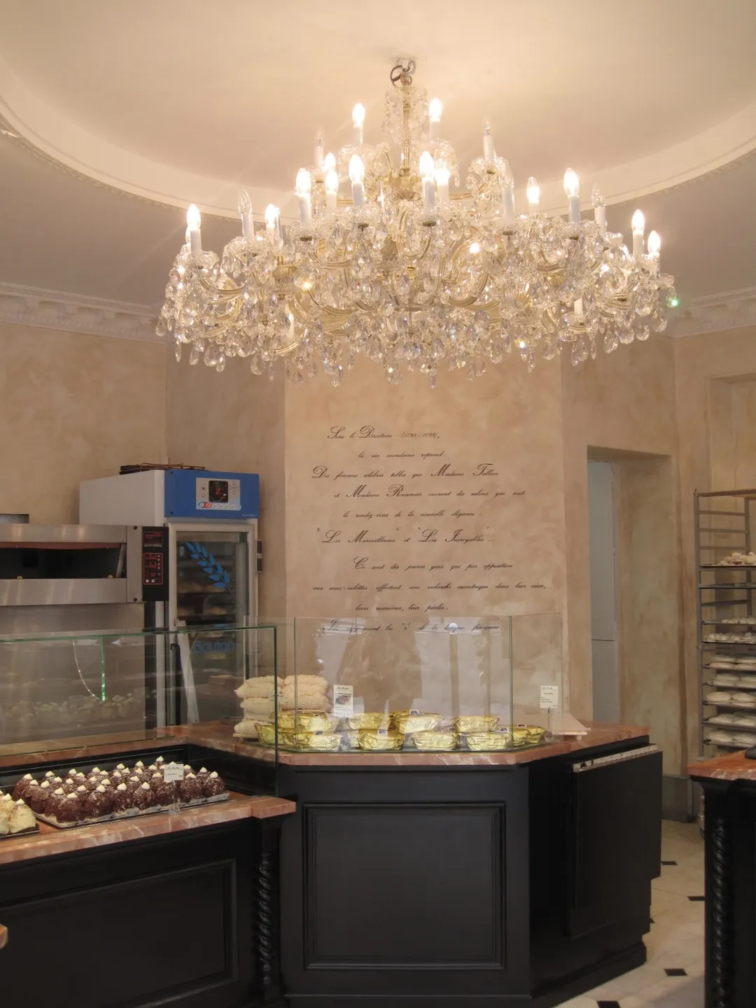 Aux Merveilleux de Fred Shop Paris