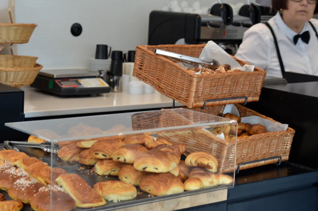 Monsieur Fernand Restaurant Shop Paris