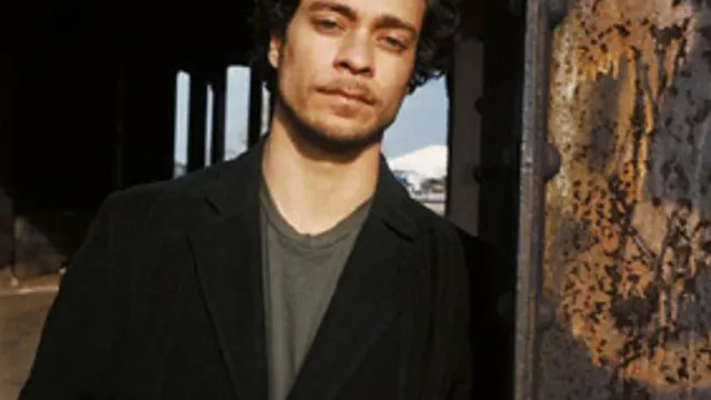 AMOS LEE
