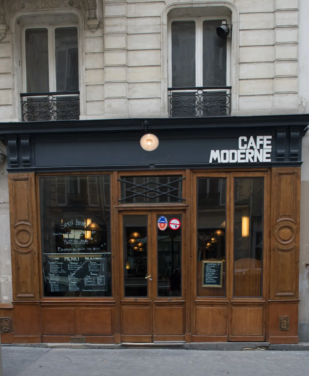 Café Moderne Restaurant Bar Paris