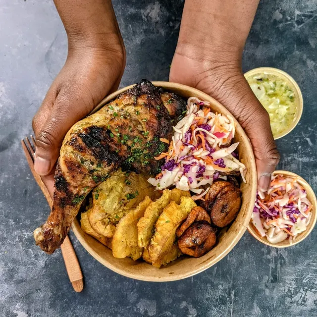 AROMA FOOD