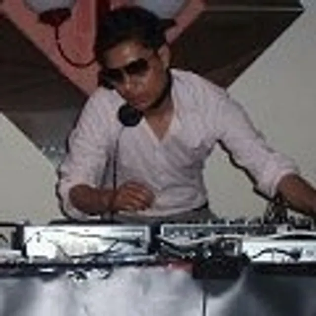 Salomon D