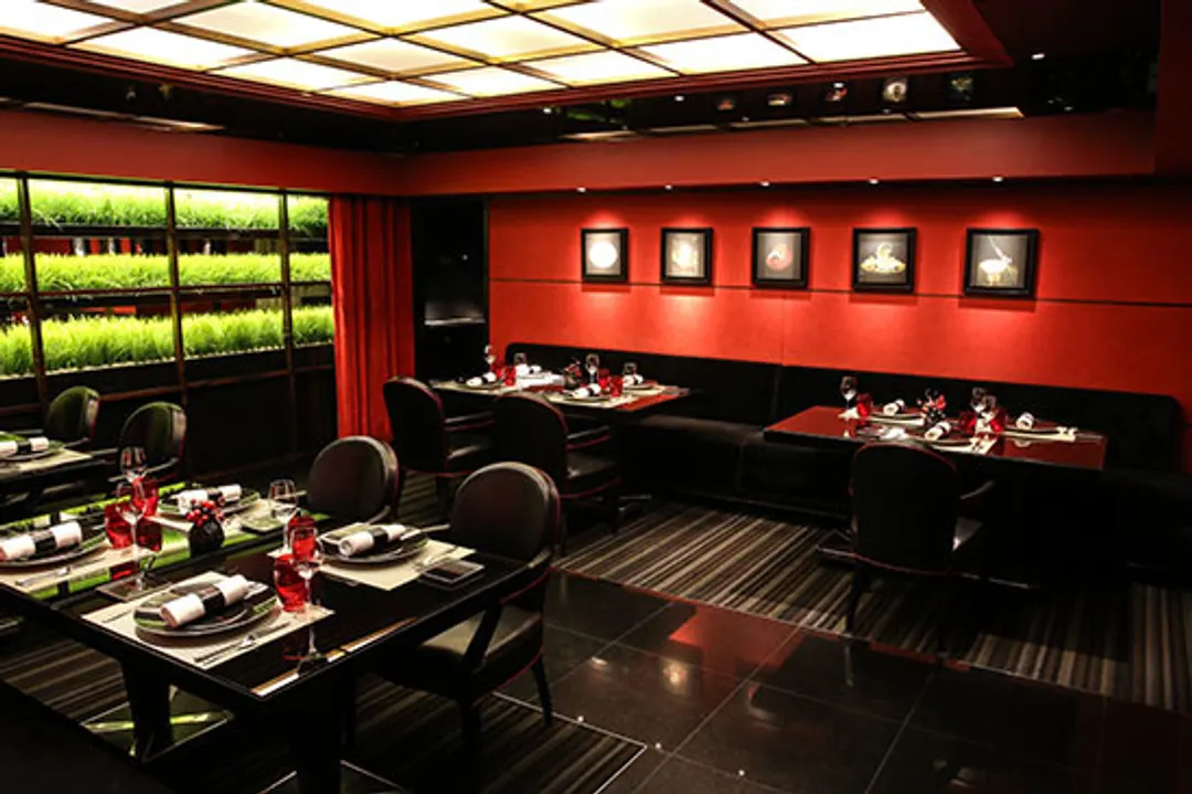 L'Atelier Joel Robuchon Étoile Restaurant Paris
