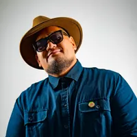 Lomez Brown
