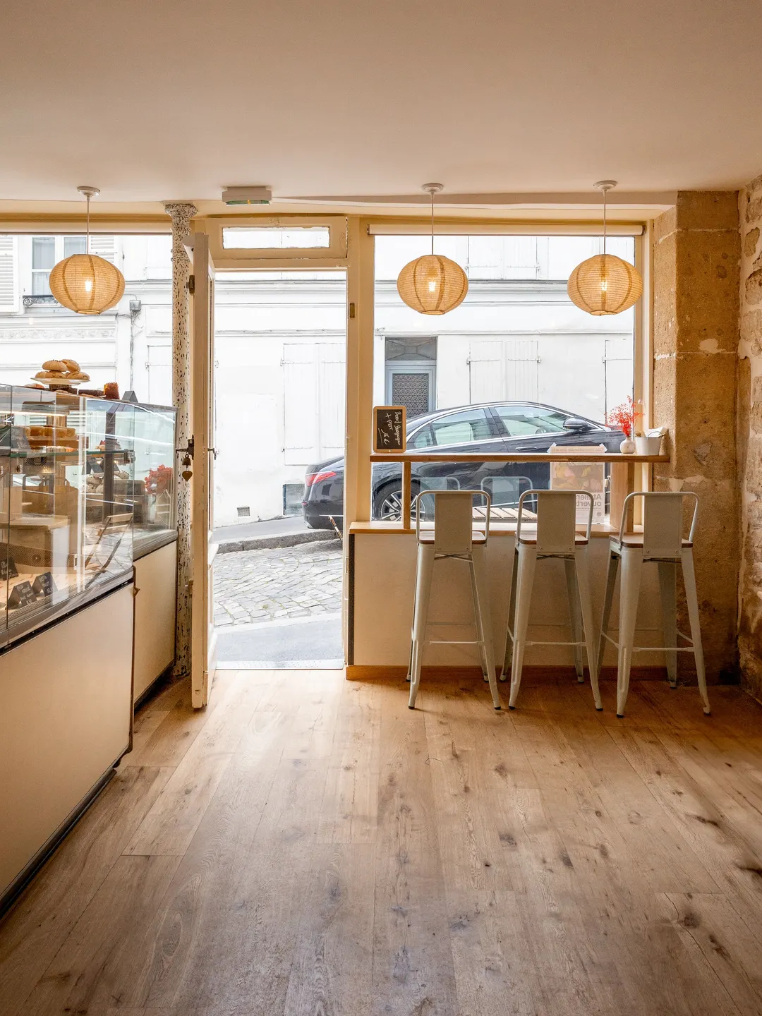 Armande Restaurant Shop Paris