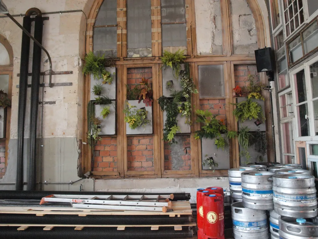 La REcyclerie Bar Restaurant Paris