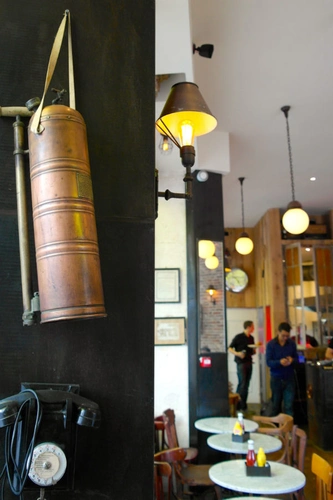 Mamie Faubourg Montmartre Restaurant Paris