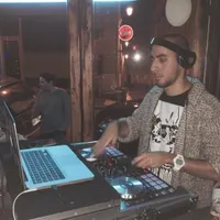 DJ S