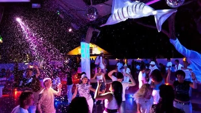 soiree boom boom disco