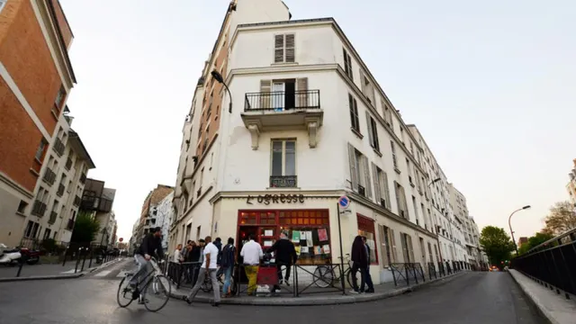 Projection courts métrages et documentaires dans un théâtre