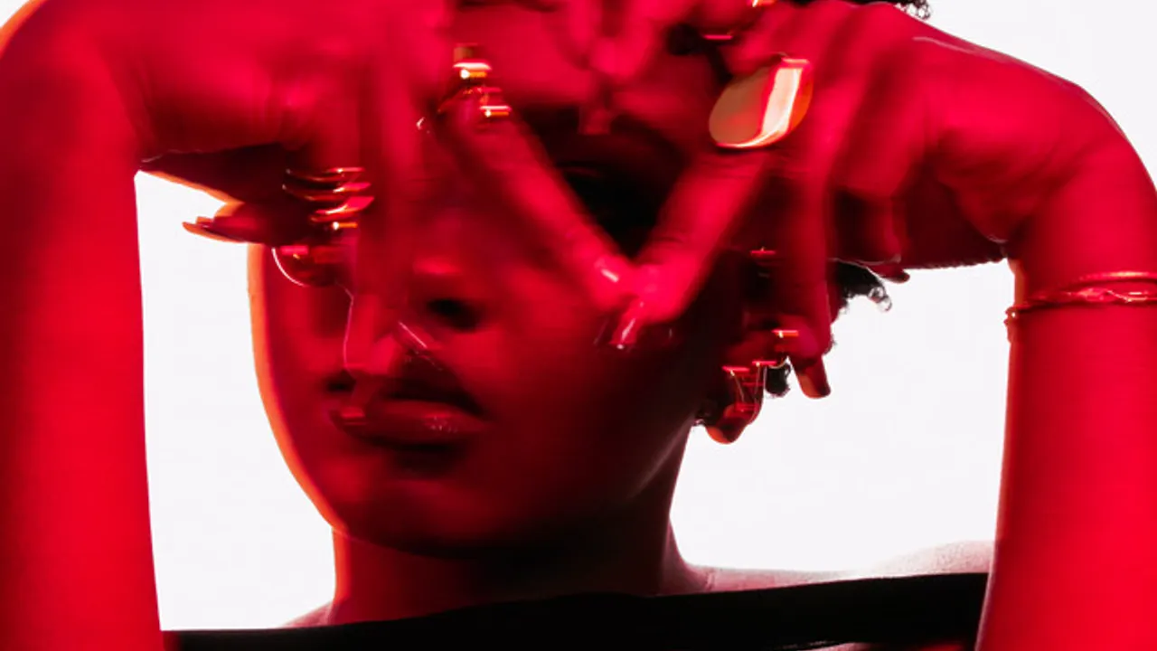 Tiana Major9 « November Scorpio Tour »