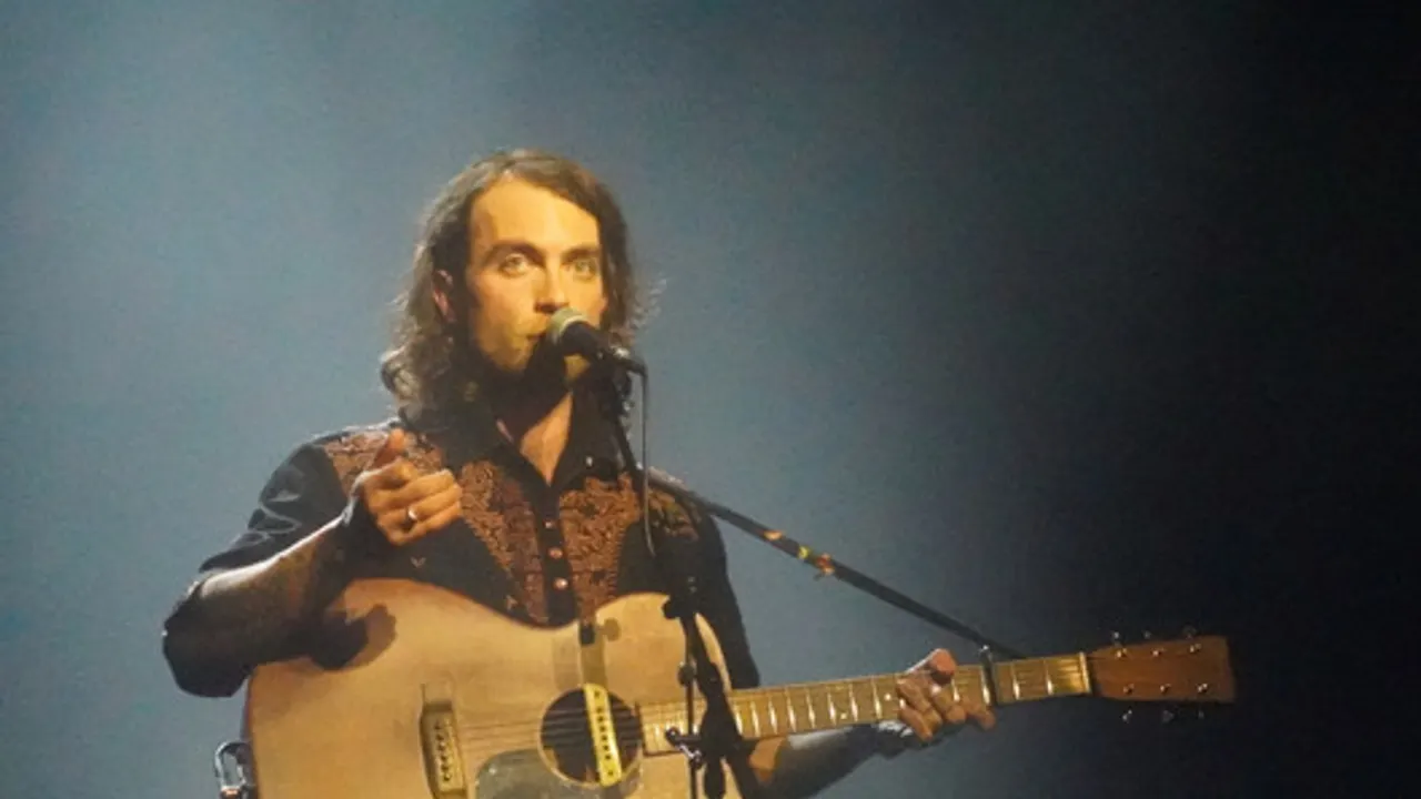 Louis Aguilar (+ Eya Patterns)