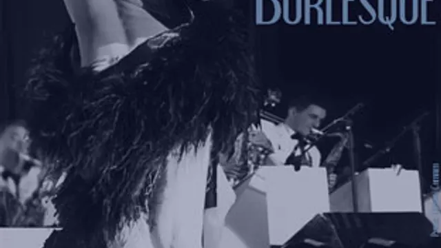 L'effeuilleuse Gentry de Paris avec son Orchestre