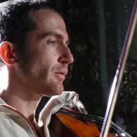Tedi Papavrami