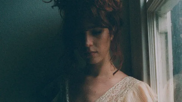 Molly Payton + Henriette