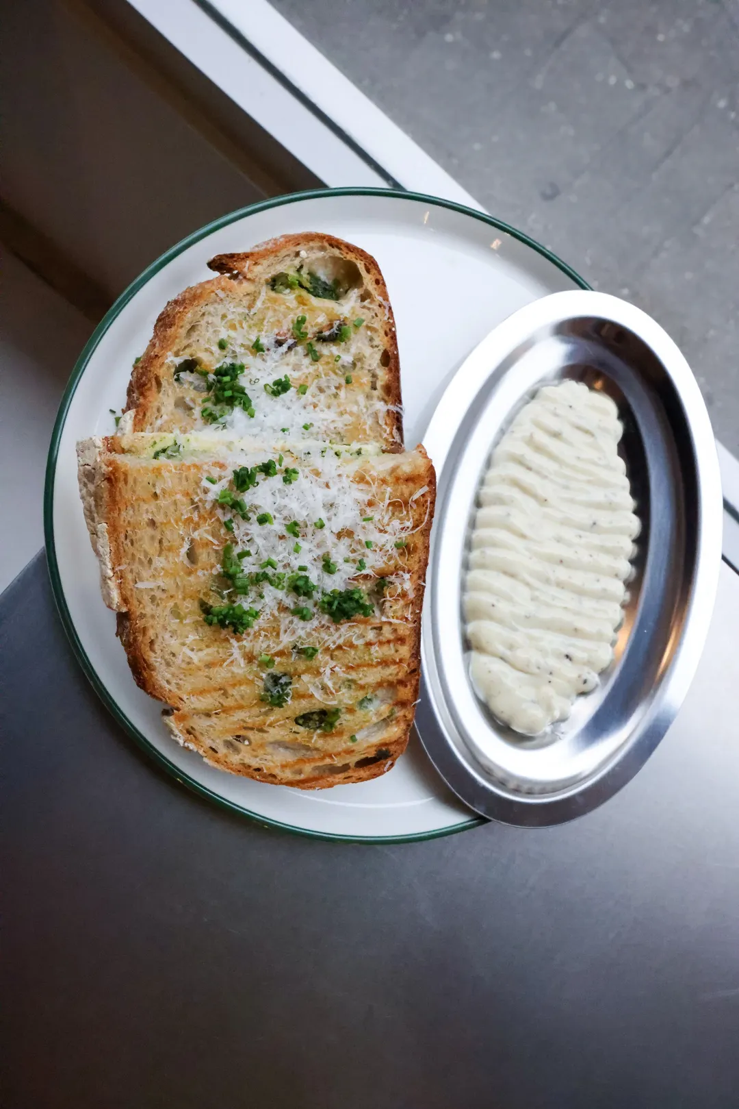 Cult Restaurant Paris