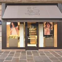 Alexandre de Paris Studio