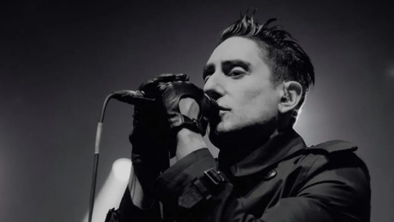 Omar Doom, Verset Zero