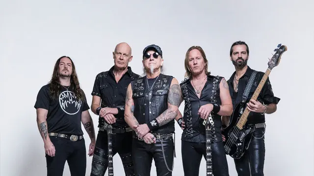 Accept « 50 years of metal » plus Tailgunner