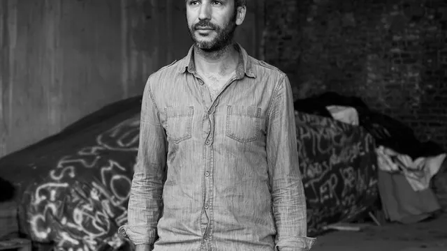 Mohamed El Khatib / Finir en beauté