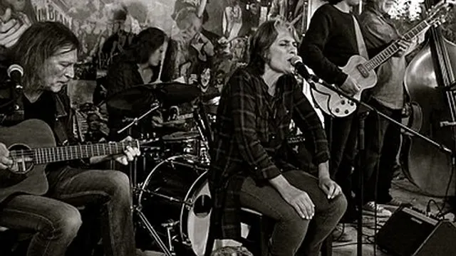 Grooving Family Band