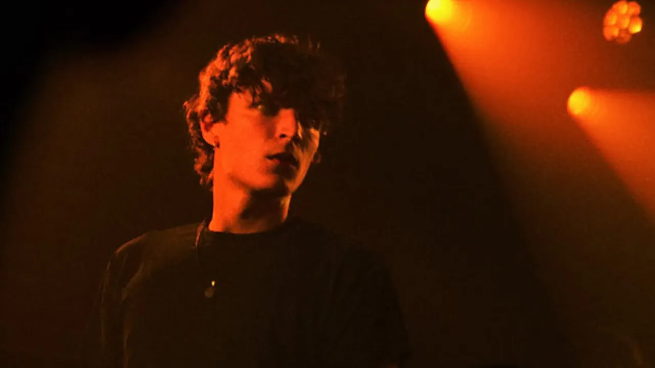JusteNiels « Un Peu Plus Fort Tour »