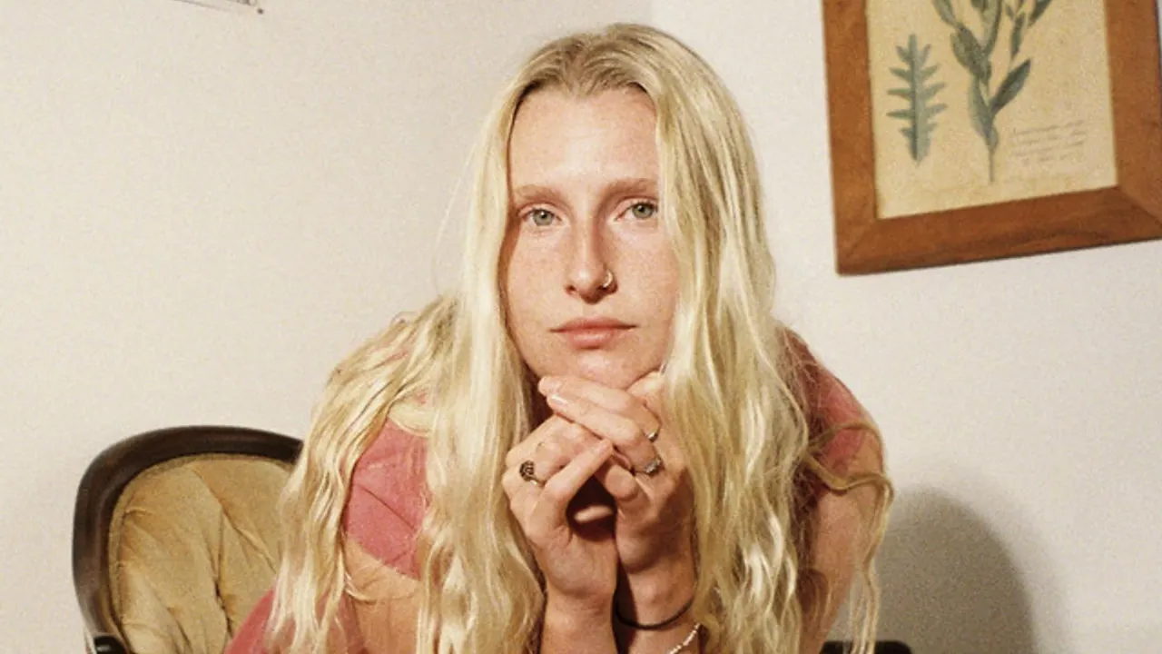BILLIE MARTEN