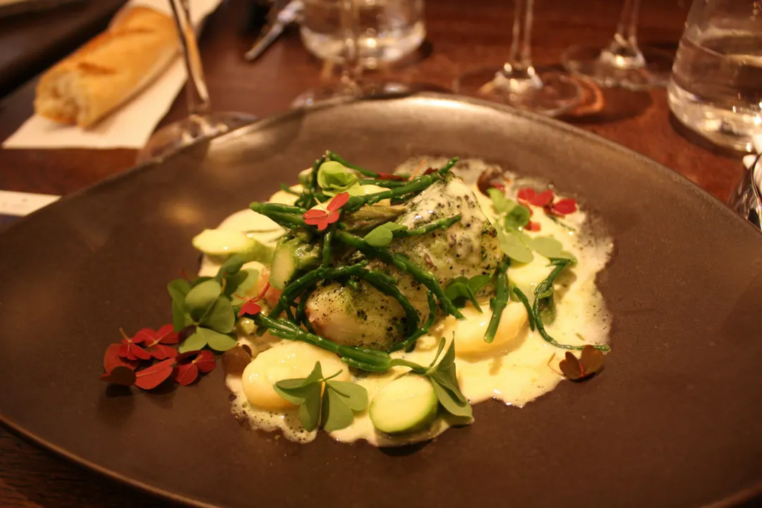 Le Drugstore Restaurant Paris