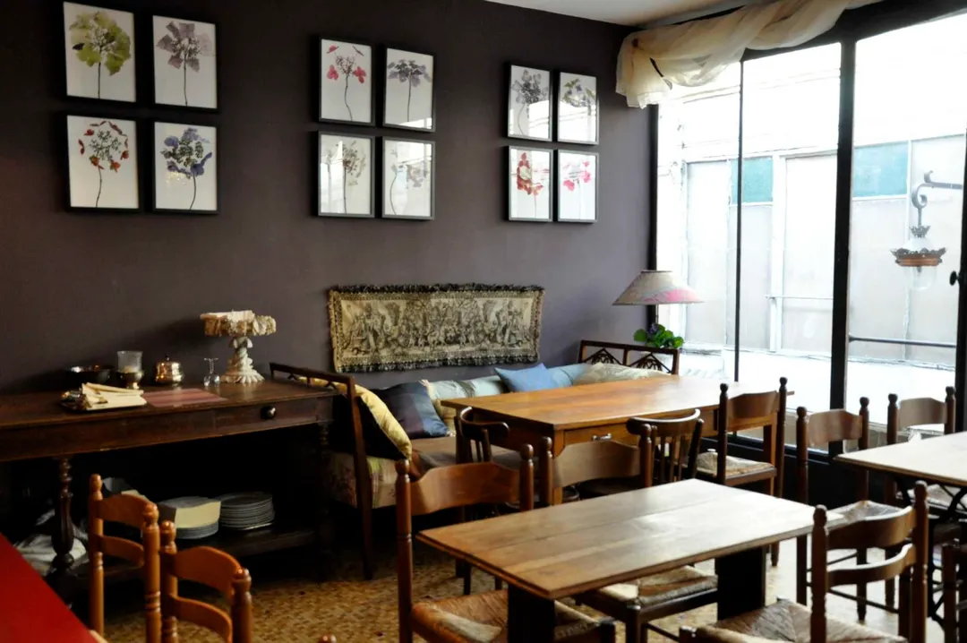 Le Valentin Restaurant Shop Paris