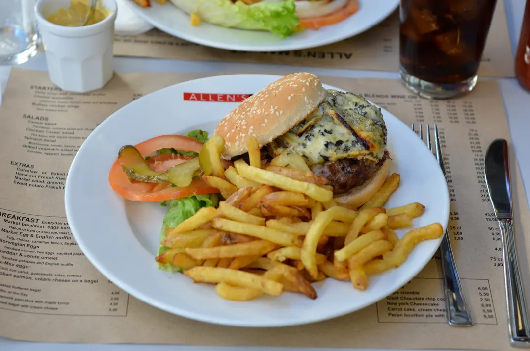 Allen's Market Restaurant Paris