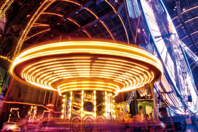 Jours de fêtes : la fête foraine s'invite au Grand Palais