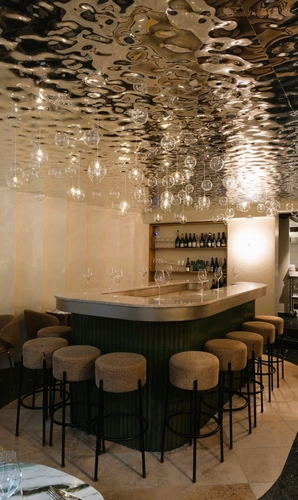 Bubble Bliss Restaurant Bar Paris