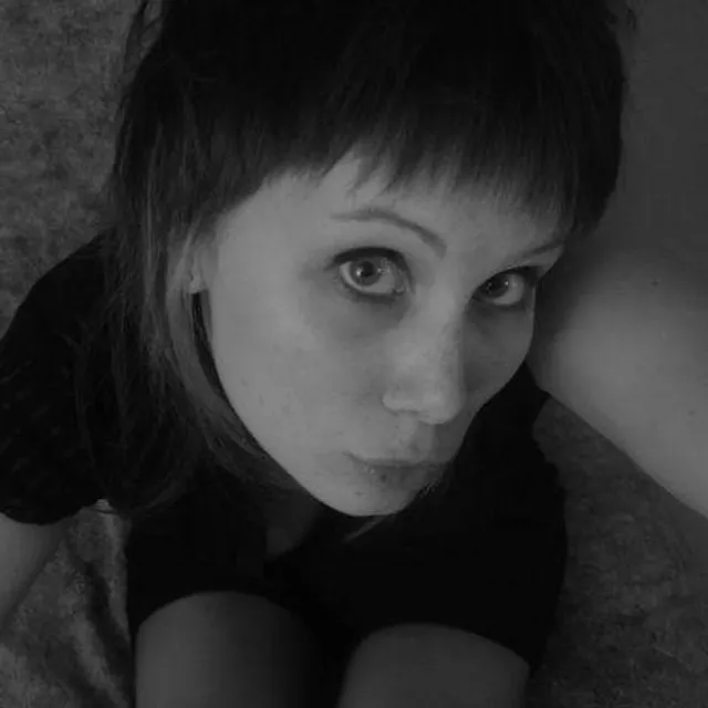 Laurine G