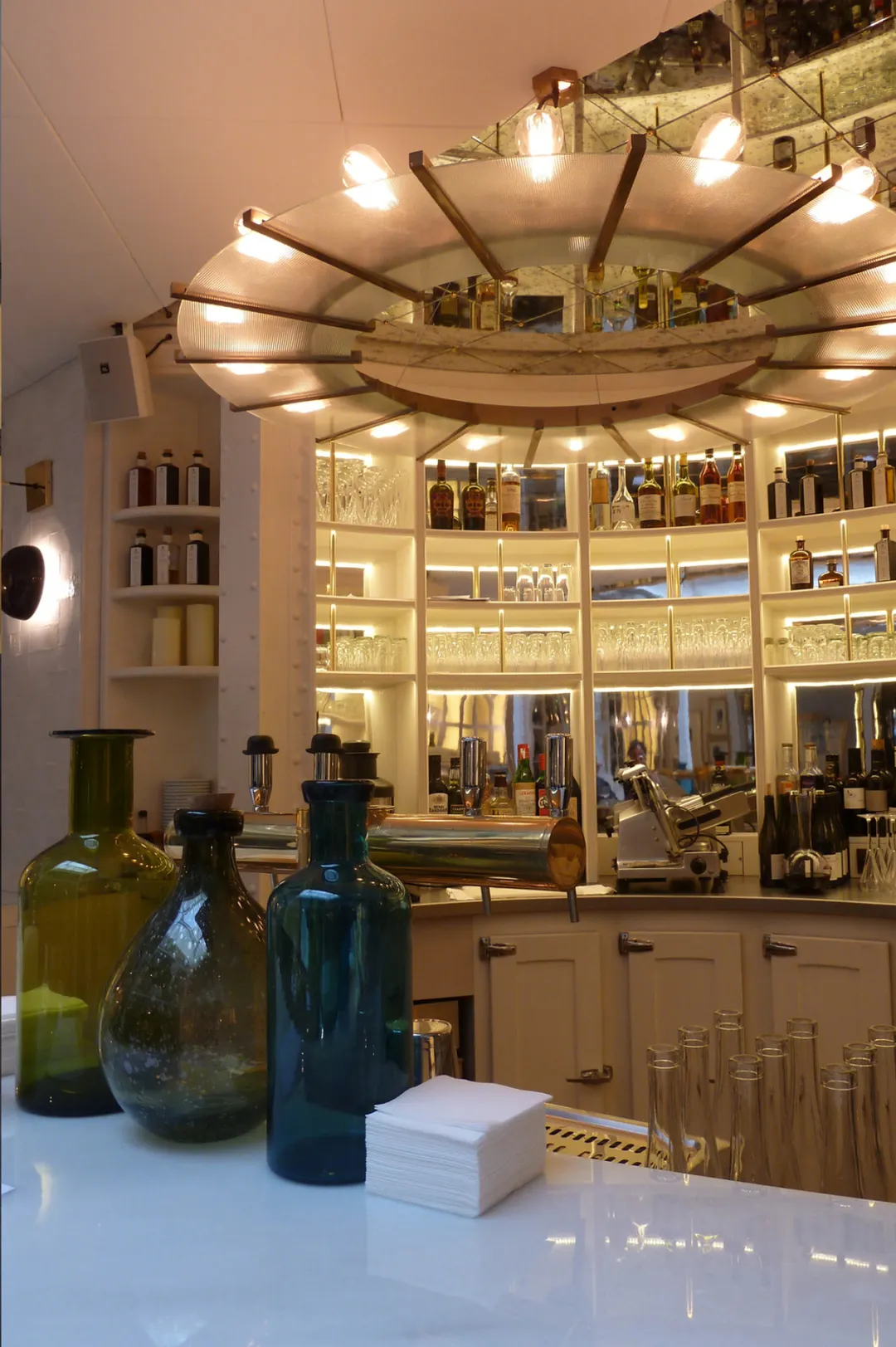 Les Chouettes Restaurant Paris