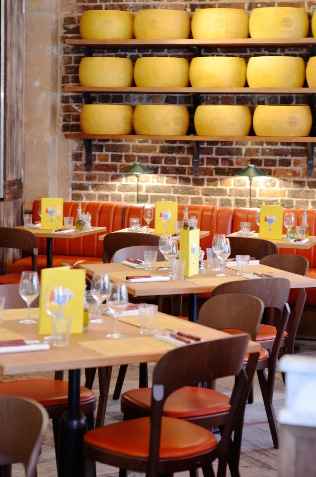 East Mamma Restaurant Paris