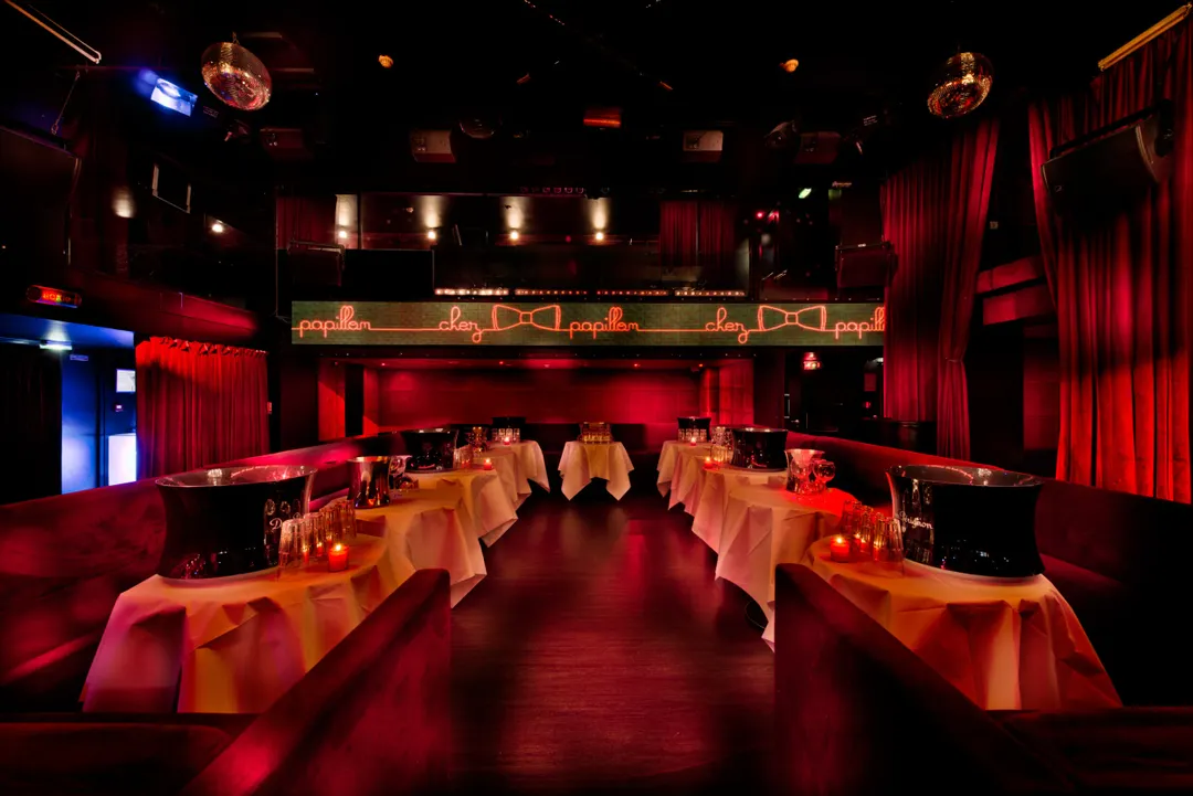 Chez Papillon Club Paris