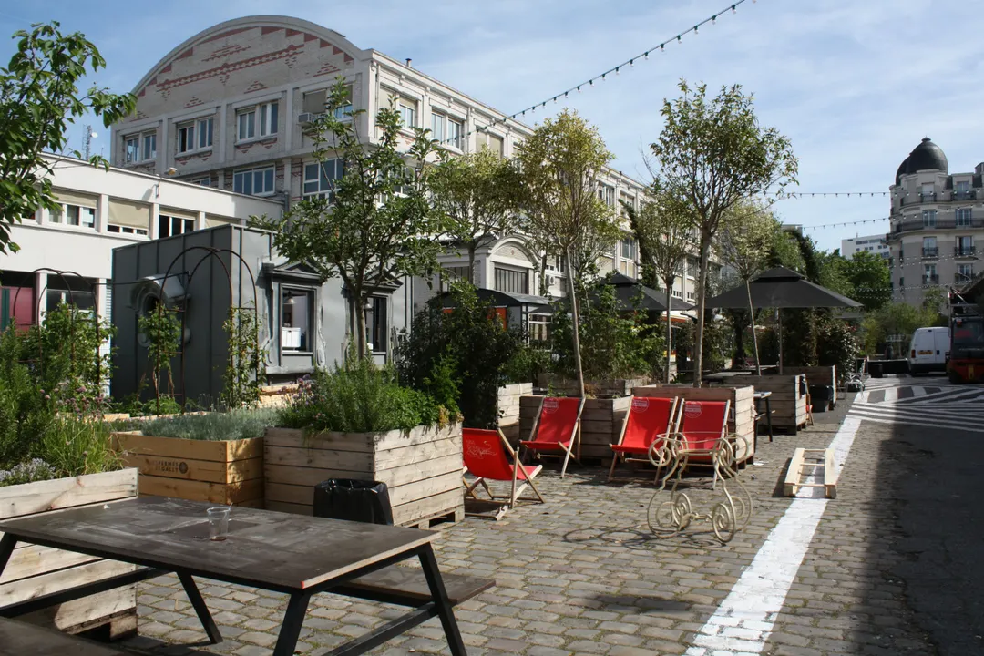 Ground Control Restaurant Bar Paris
